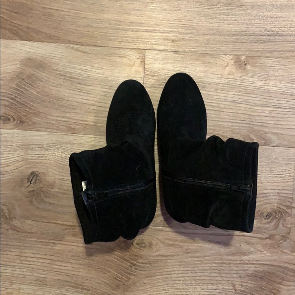 Rockport wedge heel boot